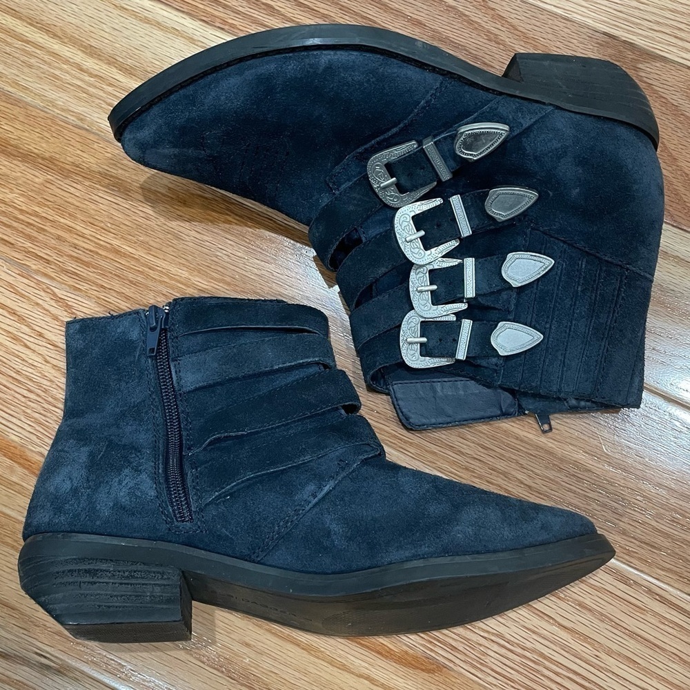 Anthropologie Kelsi Dagger Blue Suede Buckle Pointed Toe Western Ankle Booties 7